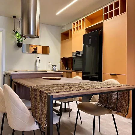 Apartment Downtown Exarchia 4th Floor