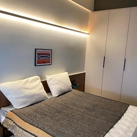 Downtown Exarchia 4th Floor Apartment