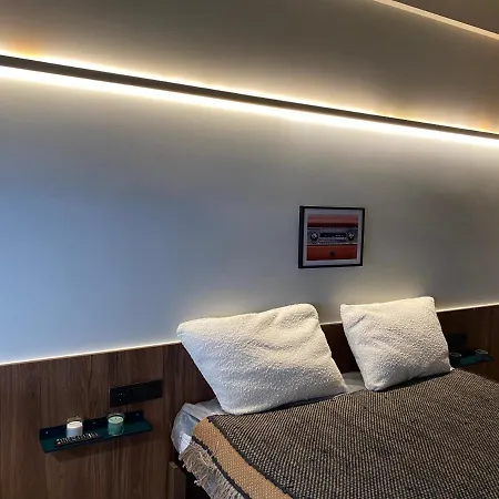 Apartment Downtown Exarchia 4th Floor