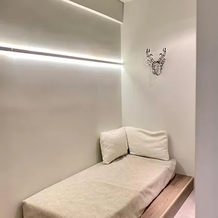 Apartment Downtown Exarchia 4th Floor