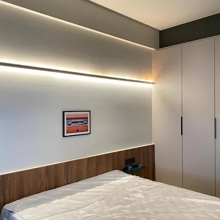 Apartment Downtown Exarchia 4th Floor *