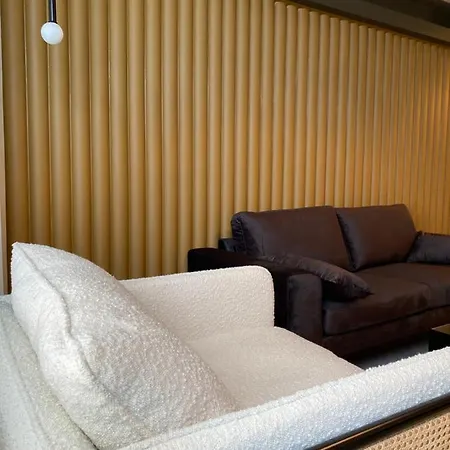Downtown Exarchia 4th Floor Apartment *